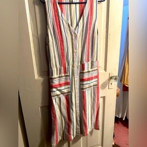 Multi color old navy dress size m with pockets